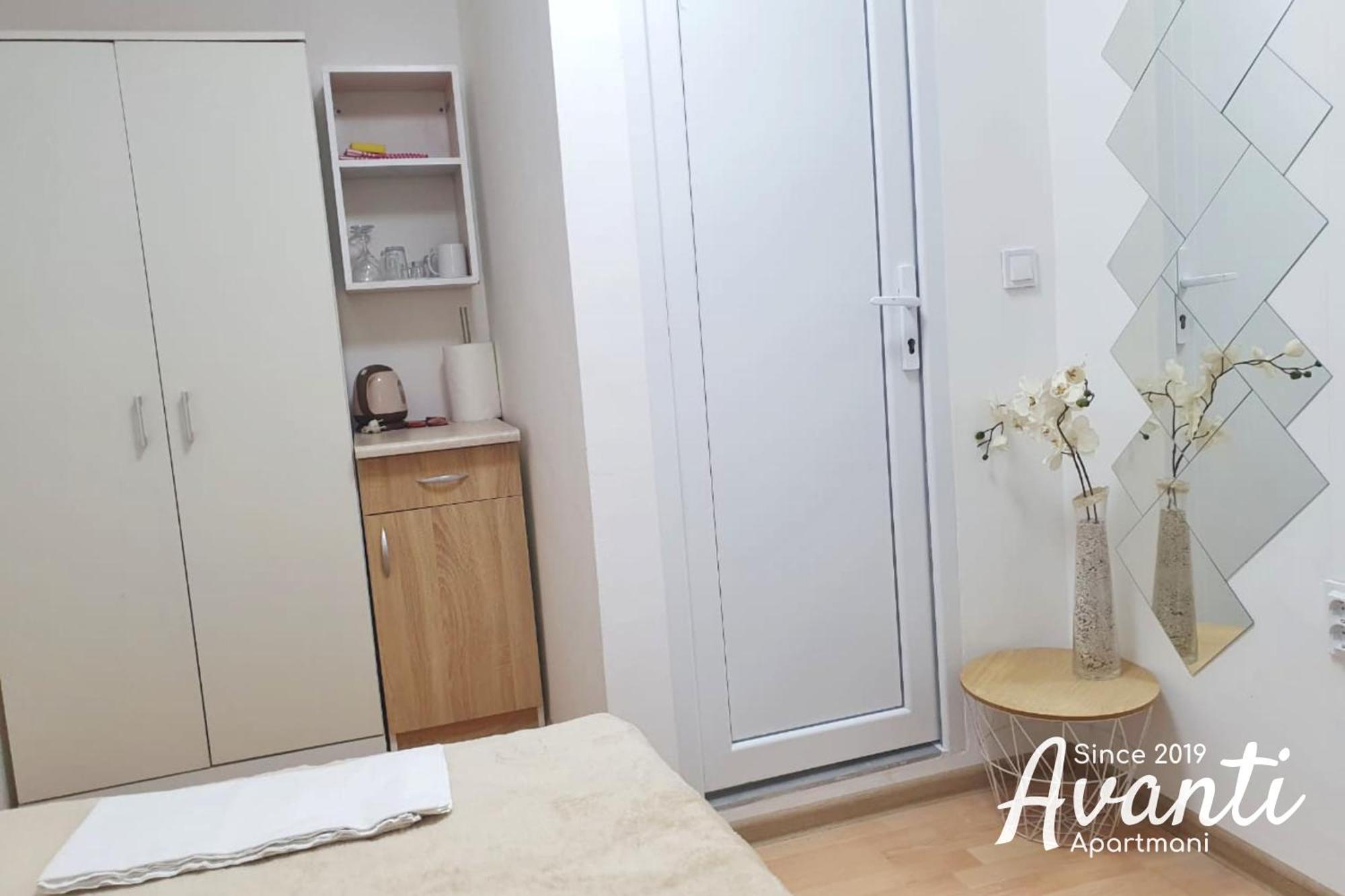Apartmani Avanti Becici Kamer foto